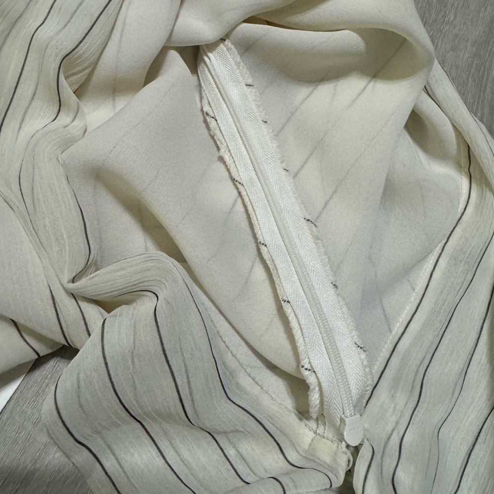 White House Black Market Off White Long Sleeve Top Sheer Sleeves Waist Tie - XS - Picture 9 of 12